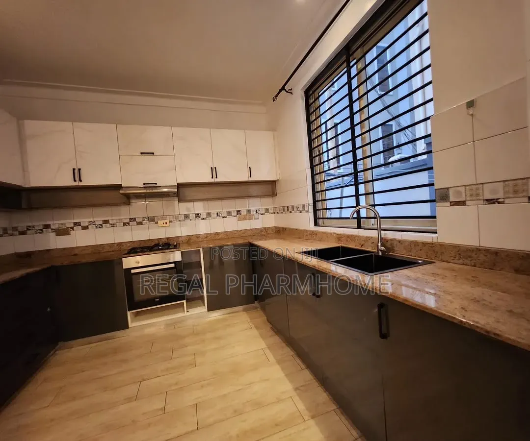 3bdrm Apartment in Lubowa, Central Division for rent