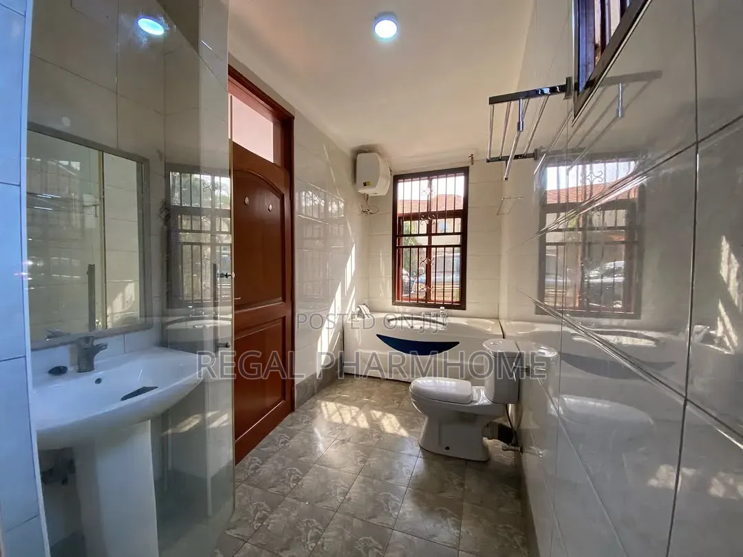 2bdrm Apartment in Kiwatule, Central Division for rent
