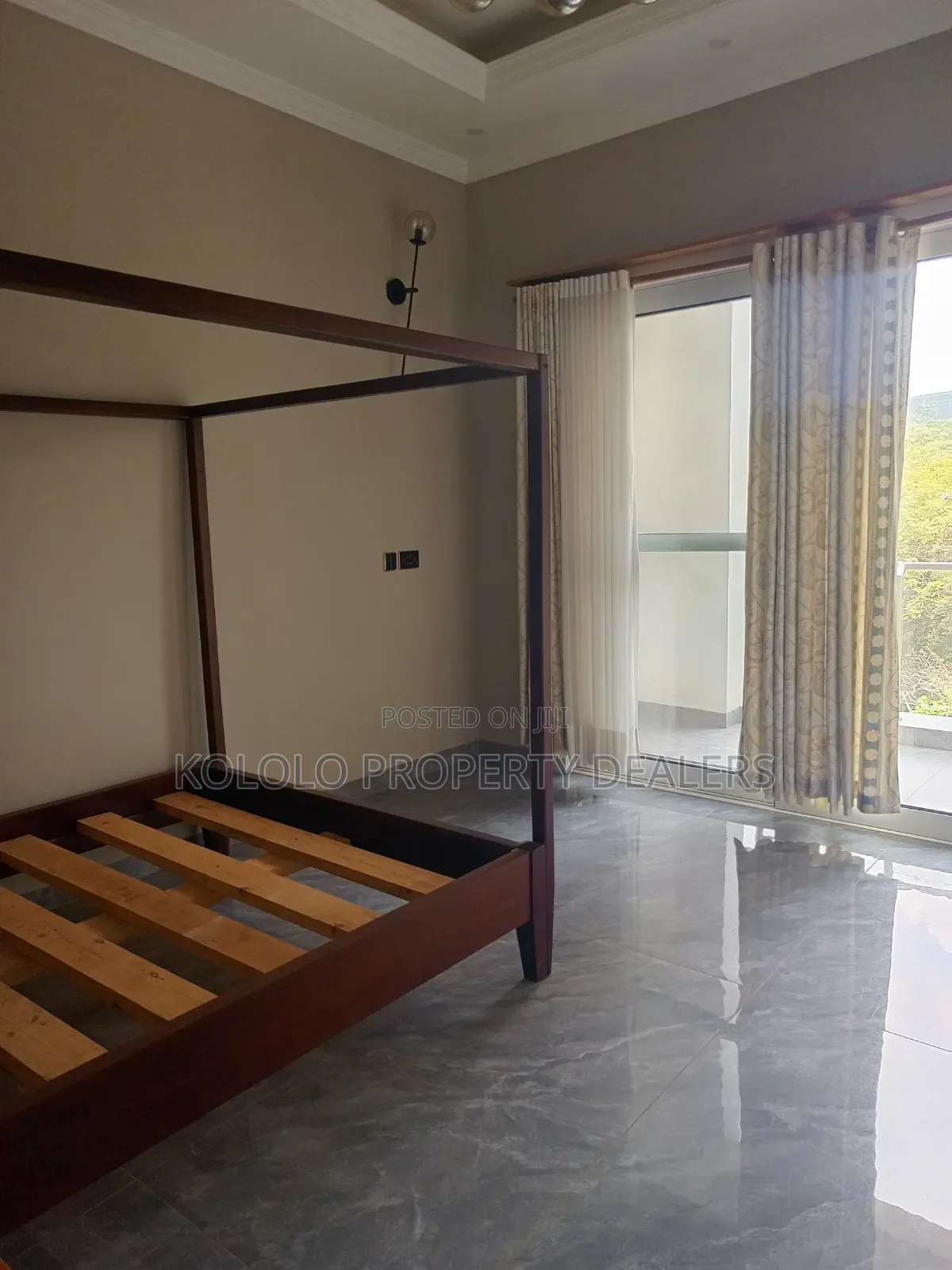 3bdrm Apartment in Kololo, Central Division for sale
