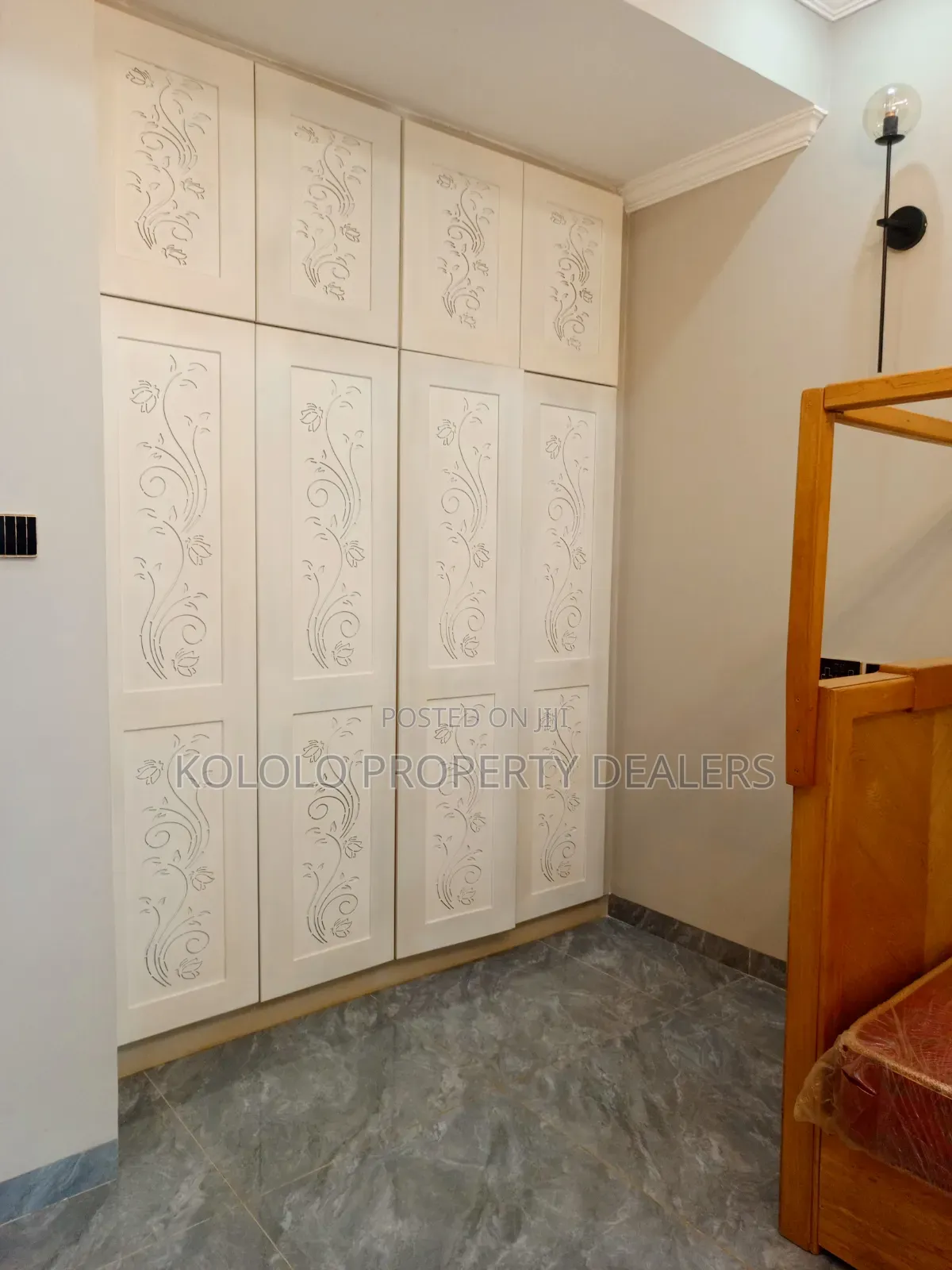 3bdrm Apartment in Kololo, Central Division for sale