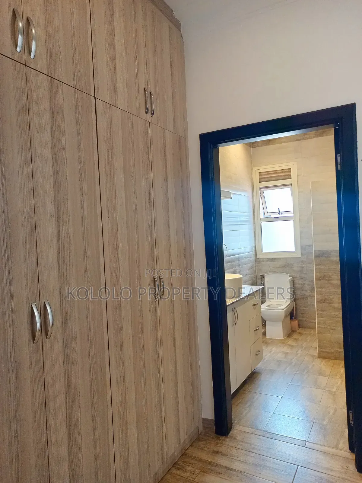 3bdrm Apartment in Kololo, Central Division for sale