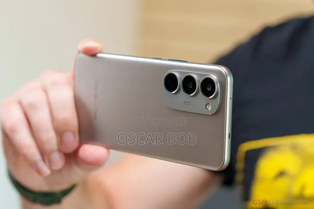 New Tecno Spark 40 Pro+ 256 GB Silver