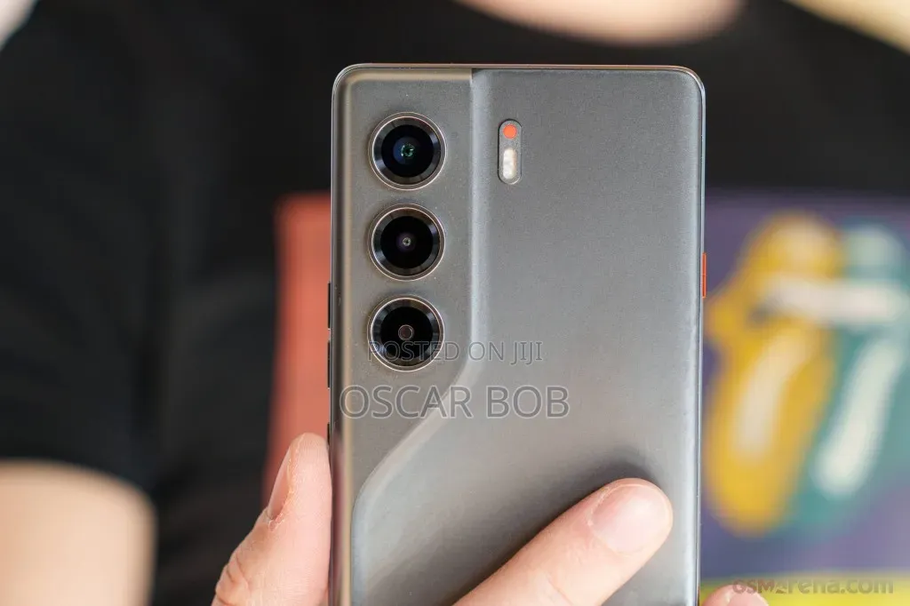 New Tecno Camon 40 Pro 5G 256 GB Gray
