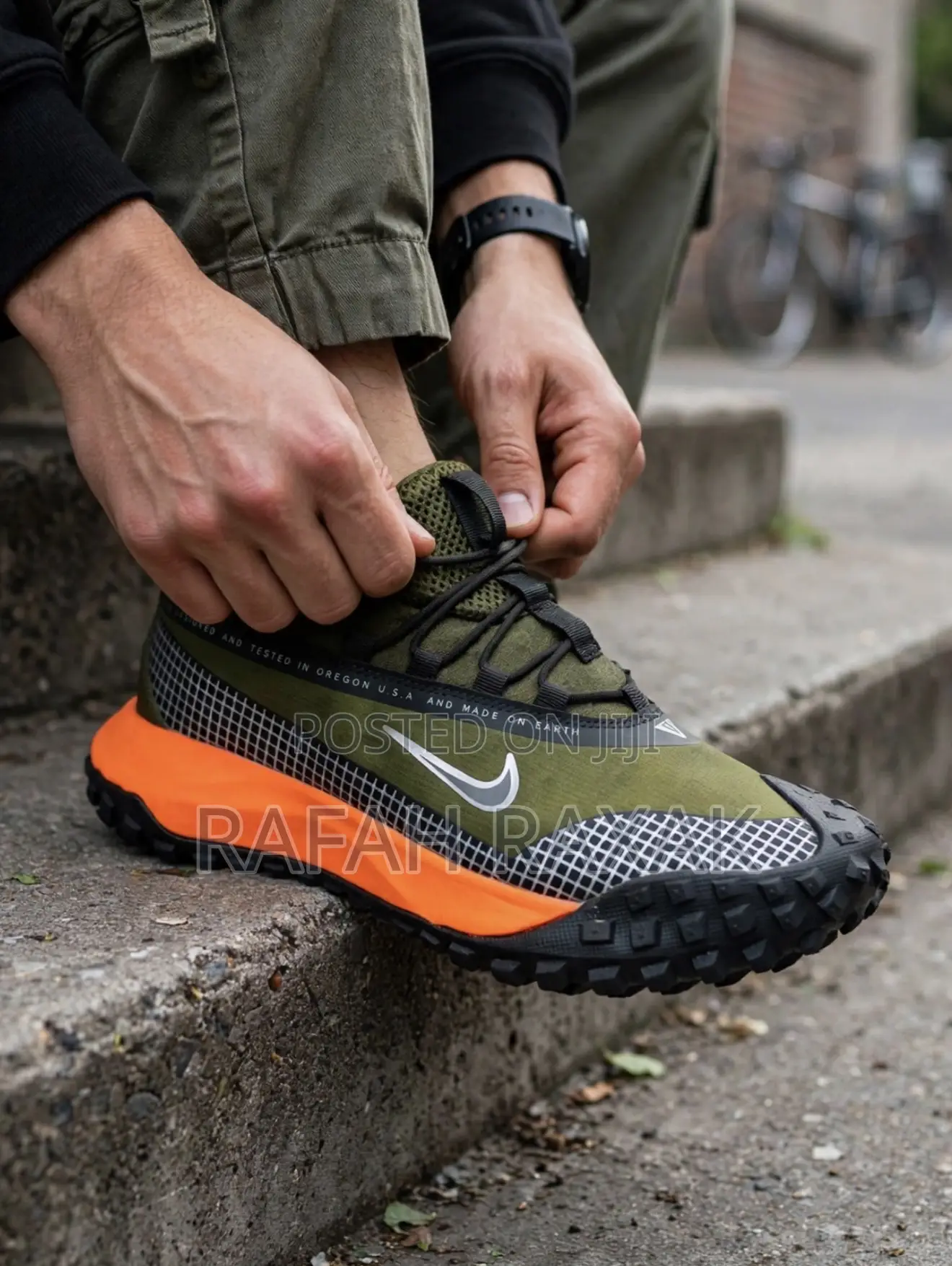 Original Olive Green/Orange Nike ACG Mountain Fly Gore-Tex Sneakers