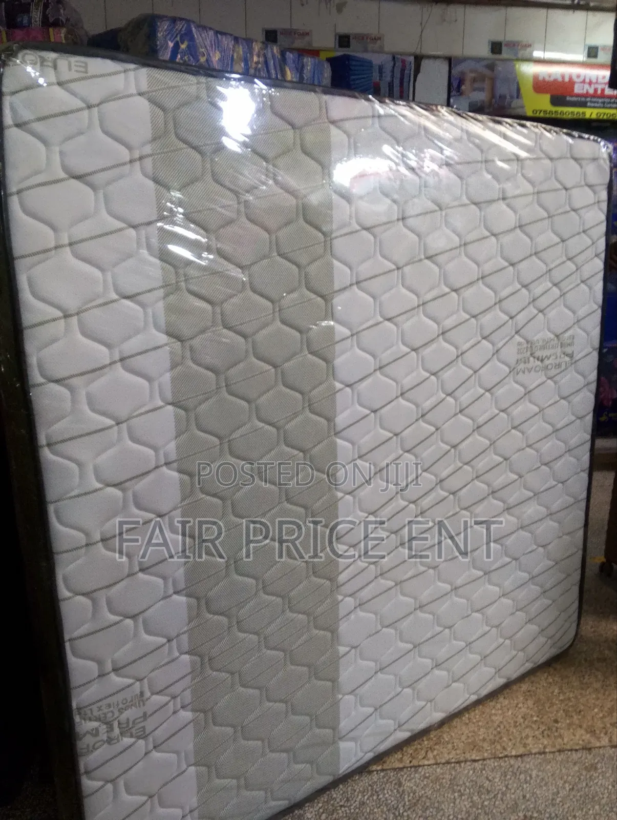Eurofoam Premium Gold Memory Mattress.6*6*8inches.( Gray)