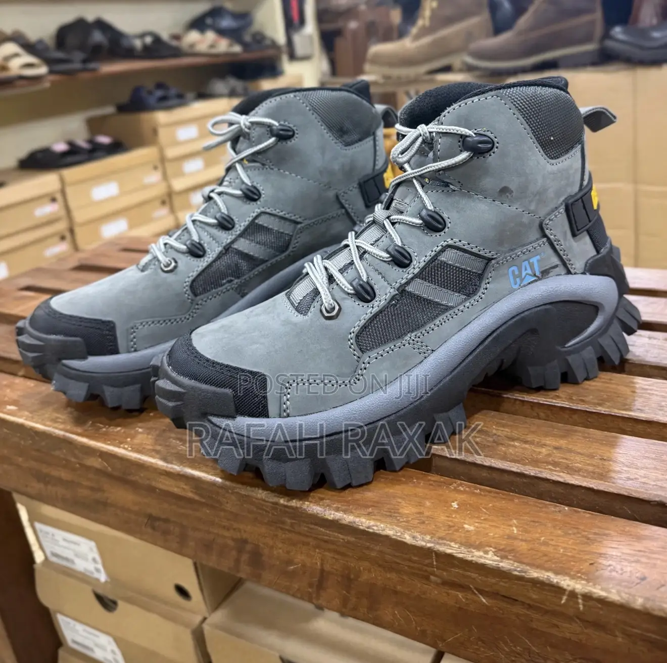 Men’s Mid-Gray Caterpillar “CAT” Invader Work Hard Sneaker Boots
