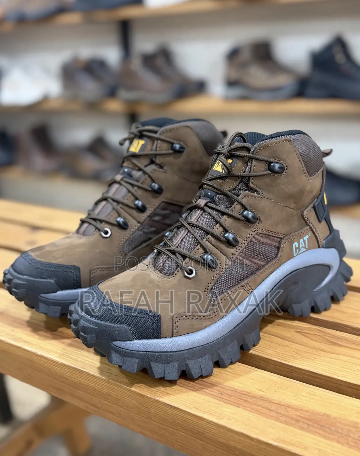 Men’s Chocolate CATERPILLAR Casual Invader Mid Vent High Sneaker Boots