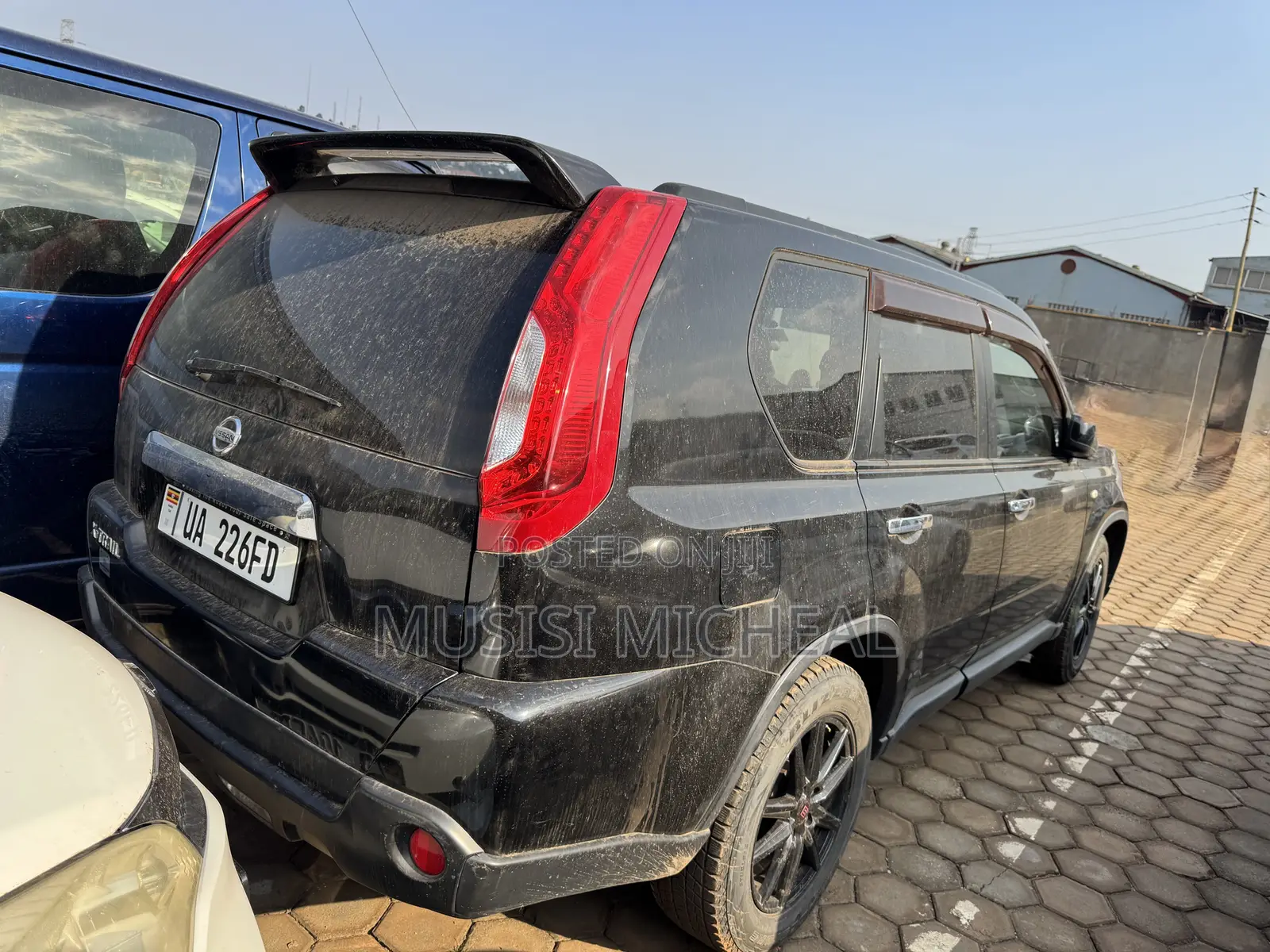 Nissan X-Trail 2.0 Petrol XE 2012 Black