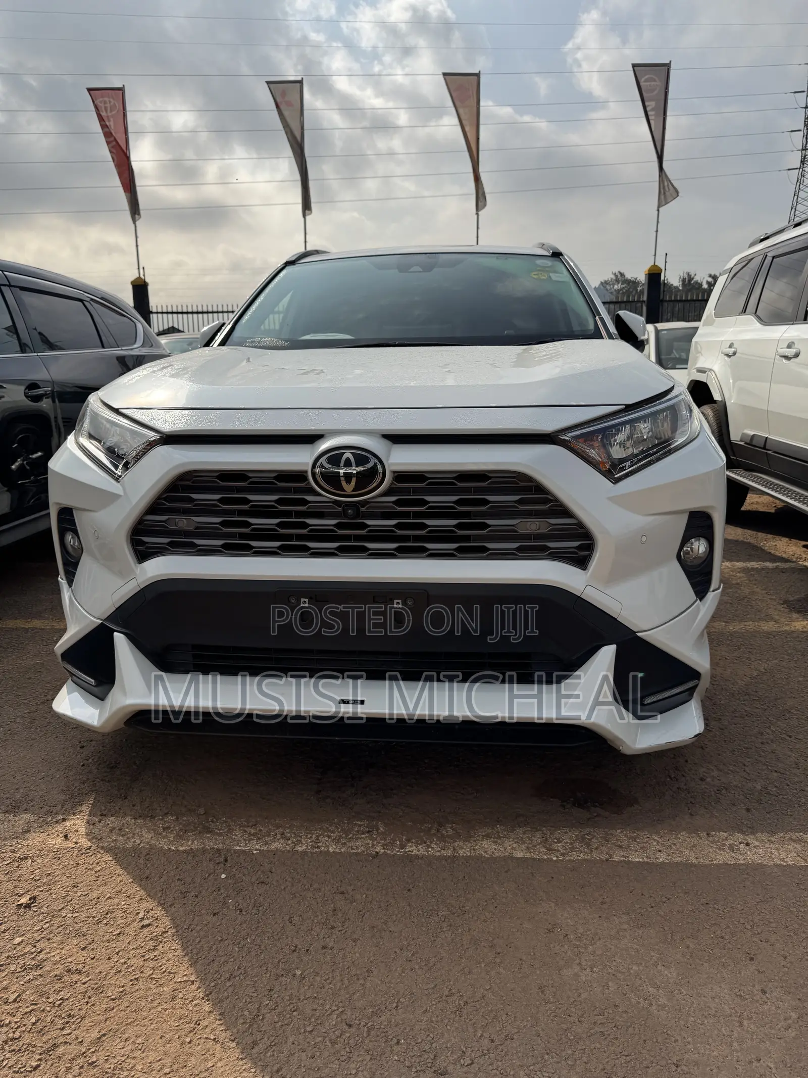 Toyota RAV4 Adventure AWD 2020 White