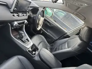 Toyota RAV4 Adventure AWD 2020 White