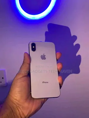 Apple iPhone X 64 GB White