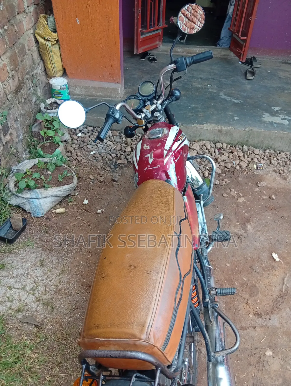 Bajaj Boxer 100 2012 Red