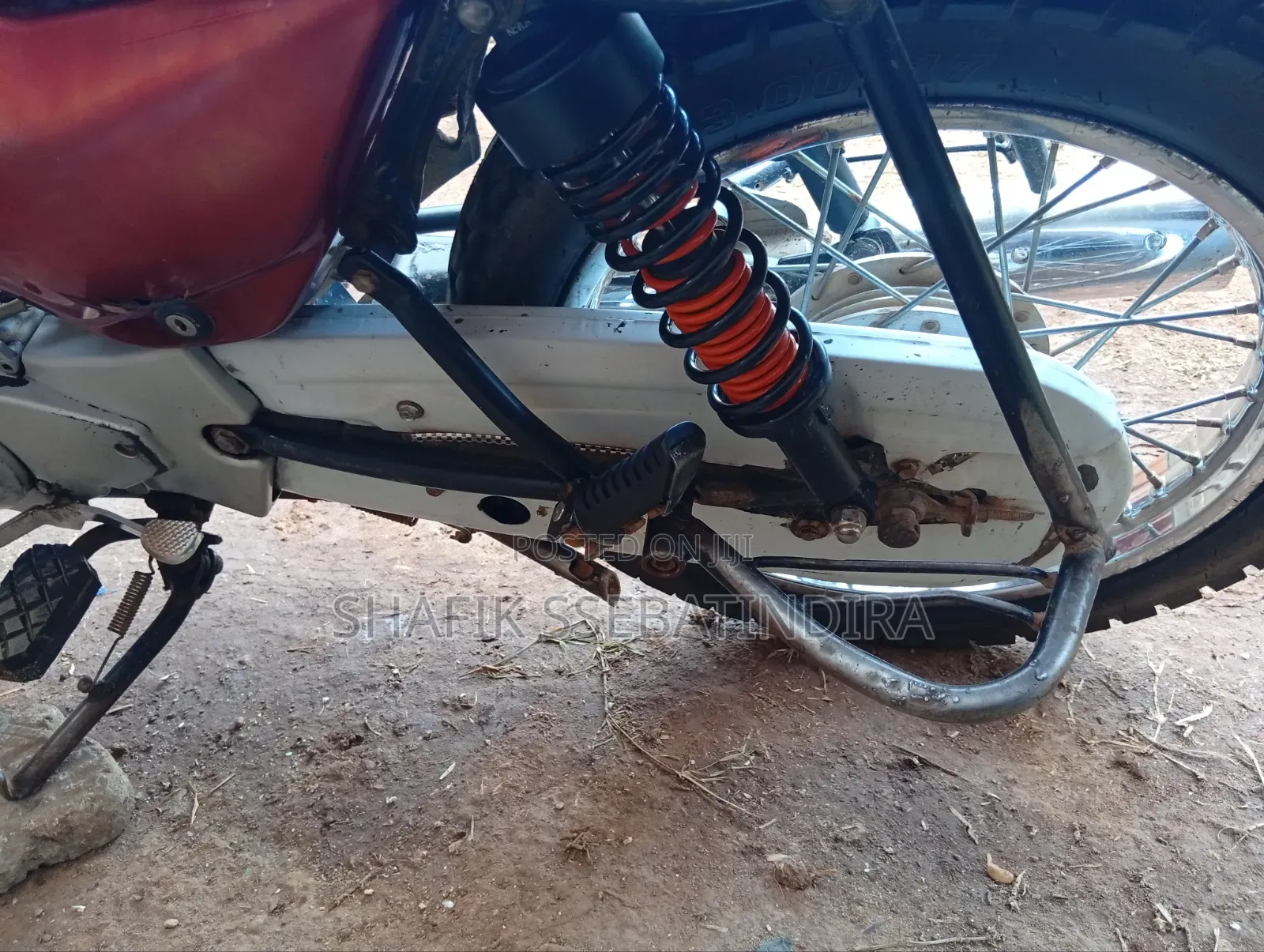 Bajaj Boxer 100 2012 Red