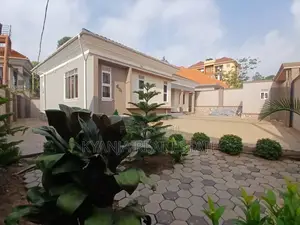 4bdrm Bungalow in Kira Estates for sale