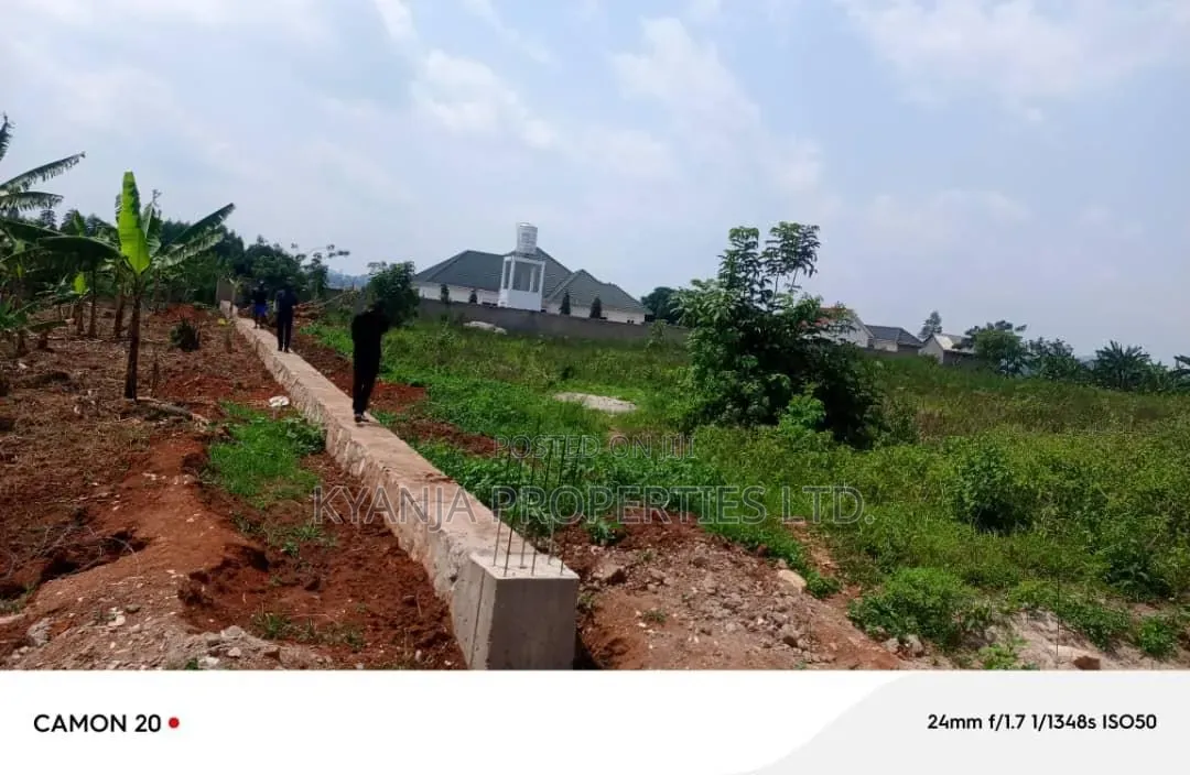 5bdrm Bungalow in Gayaza Estates, Kawempe for sale