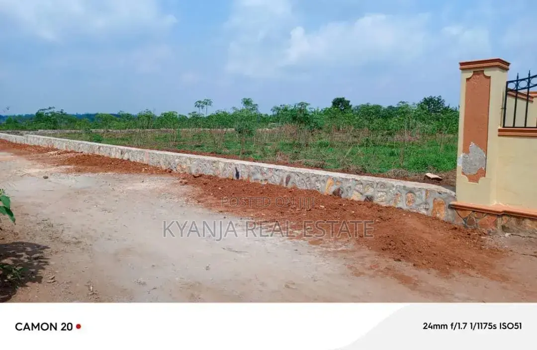 5bdrm Bungalow in Gayaza Estates, Kawempe for sale