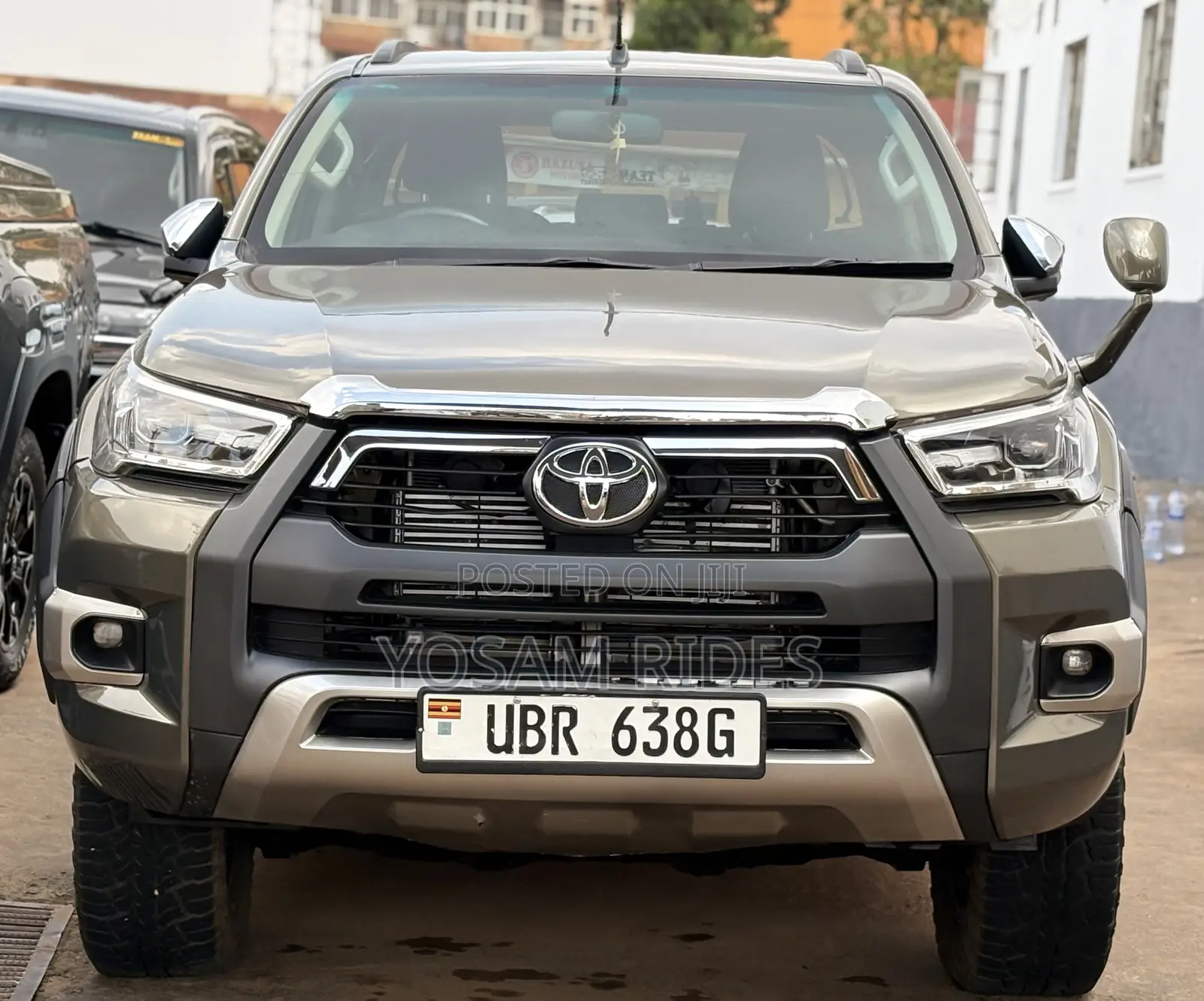 Toyota Hilux Revo Double Cab Deisel 2.8 AWD 2017 Green