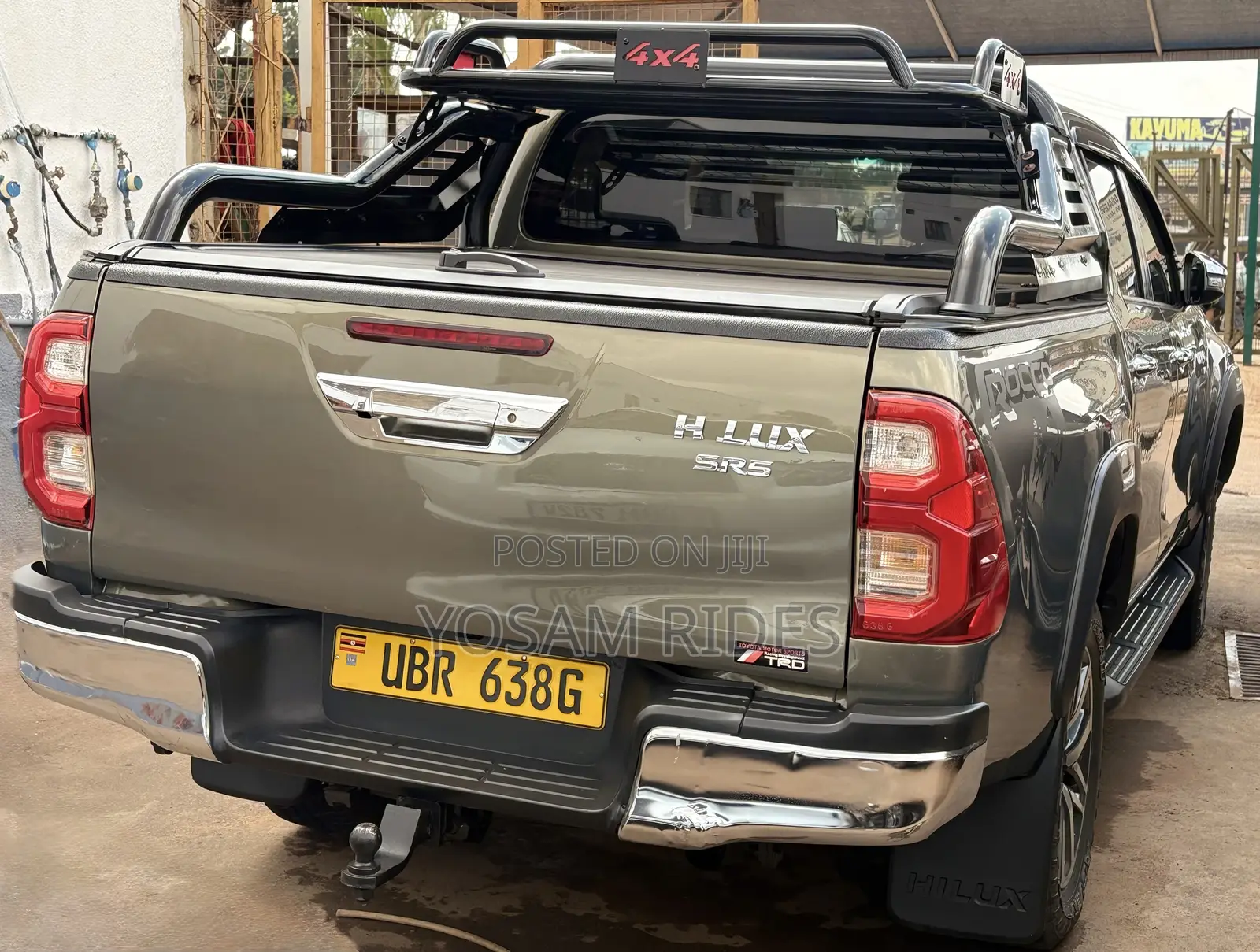 Toyota Hilux Revo Double Cab Deisel 2.8 AWD 2017 Green