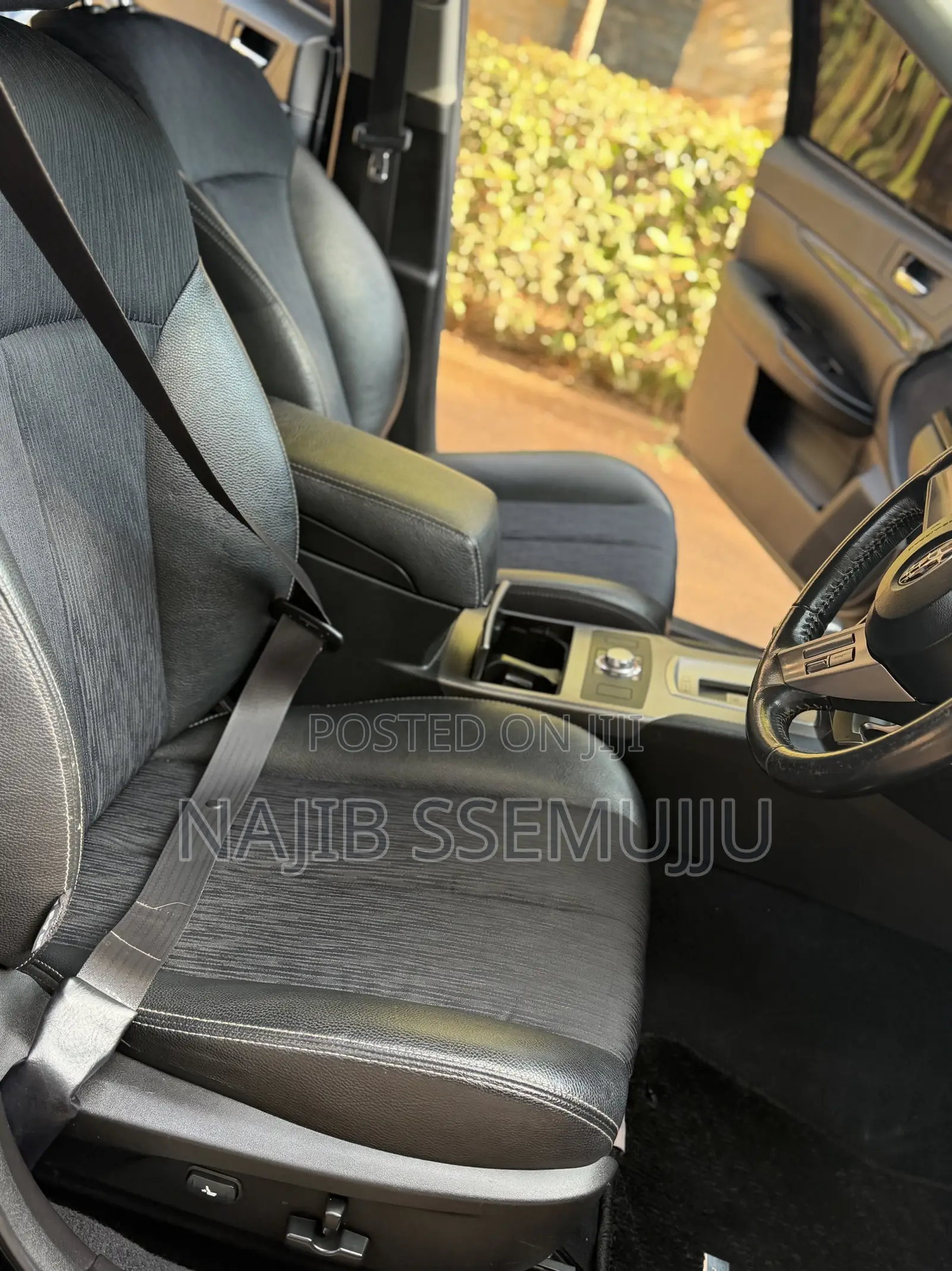 Subaru Legacy 2.0D Estate 2012 Black