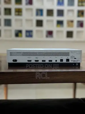 Xbox (Gaming Device)
