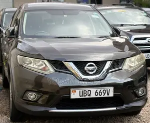 Nissan X-Trail 2.0 Petrol FWD 2016 Black