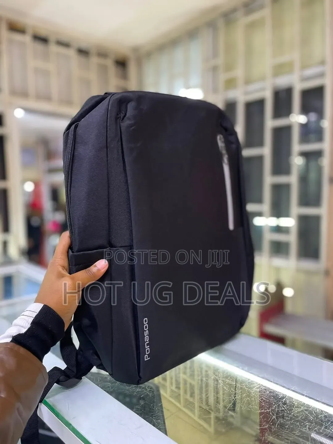 Ponasoo Anti Theft Laptop Bag