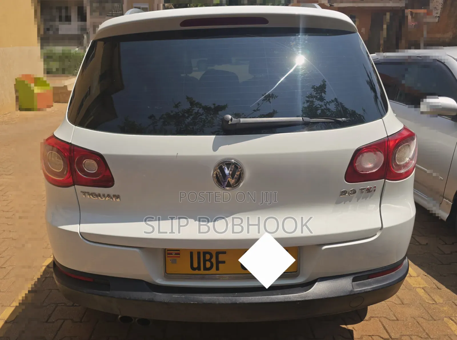 Volkswagen Tiguan SE 2010 White