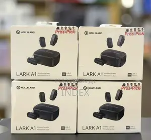 Hollyland Lark A1 Duo 2 Person Wireless Microphone System With USB C