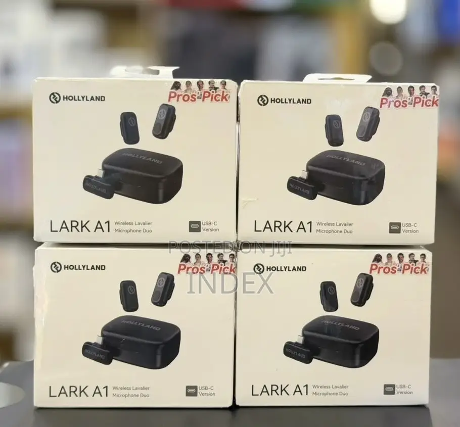 Hollyland Lark A1 Duo 2 Person Wireless Microphone System With USB C