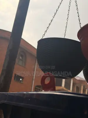 Hanging Planter- Decorative Hanging Plant Pot, Indoor Outdoor Pot