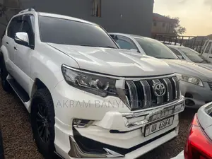 Toyota Land Cruiser Prado 2015 White