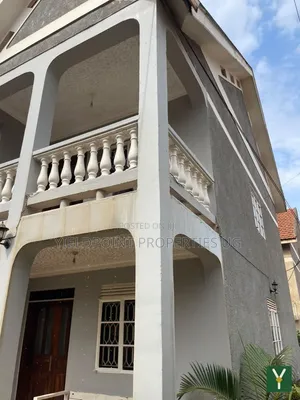 3bdrm Duplex in Nakawa for sale