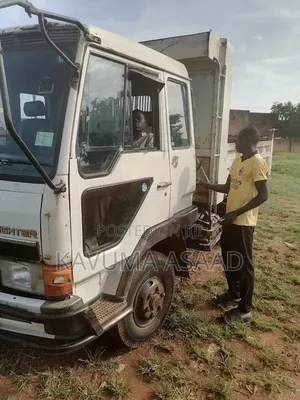 Mistubishi Fuso Tipper
