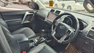 Toyota Land Cruiser Prado 2016 Black