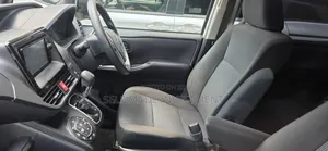 Toyota Noah 2015 White