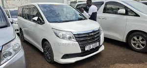 Toyota Noah 2015 White