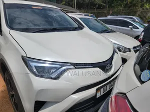 Toyota RAV4 2014 White