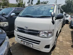 Toyota HiAce 2012 White