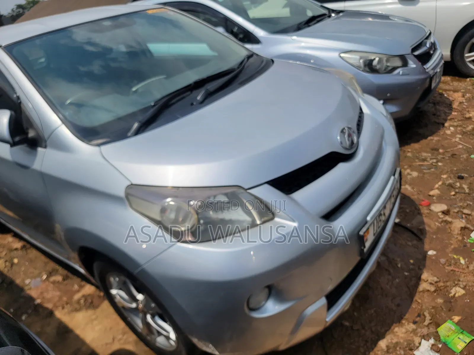 Toyota IST 2010 Silver