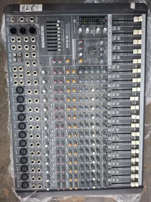 Mackie Cfx16 Sound Mixer