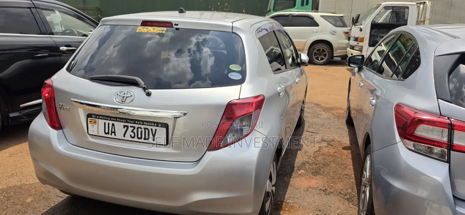 Toyota Vitz 2016 Silver