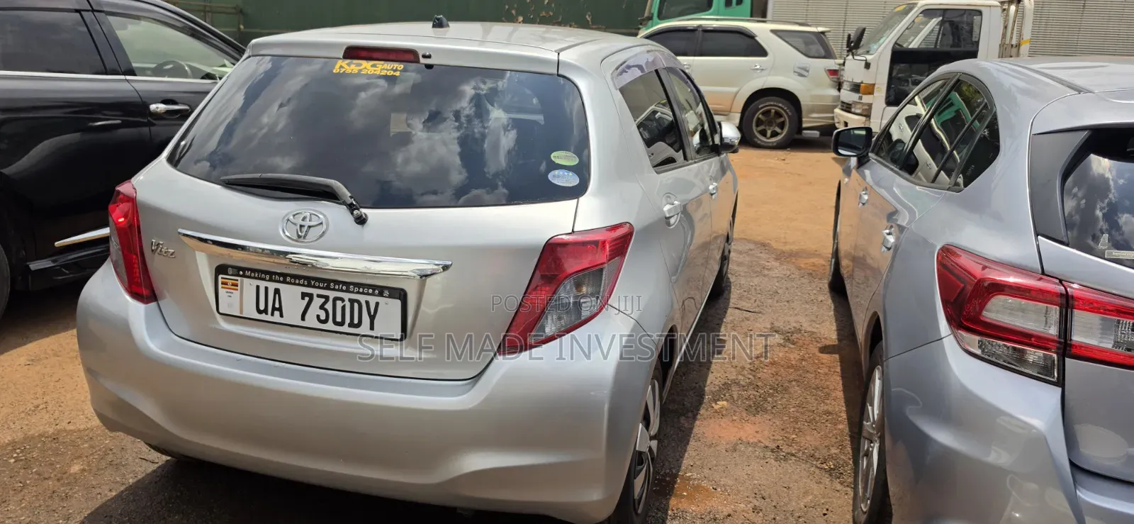 Toyota Vitz 2016 Silver