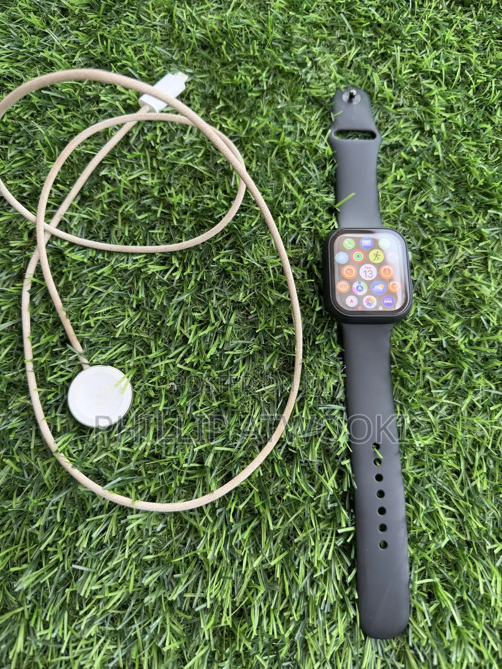 Apple Watch Series 9 With Cellular and GPS