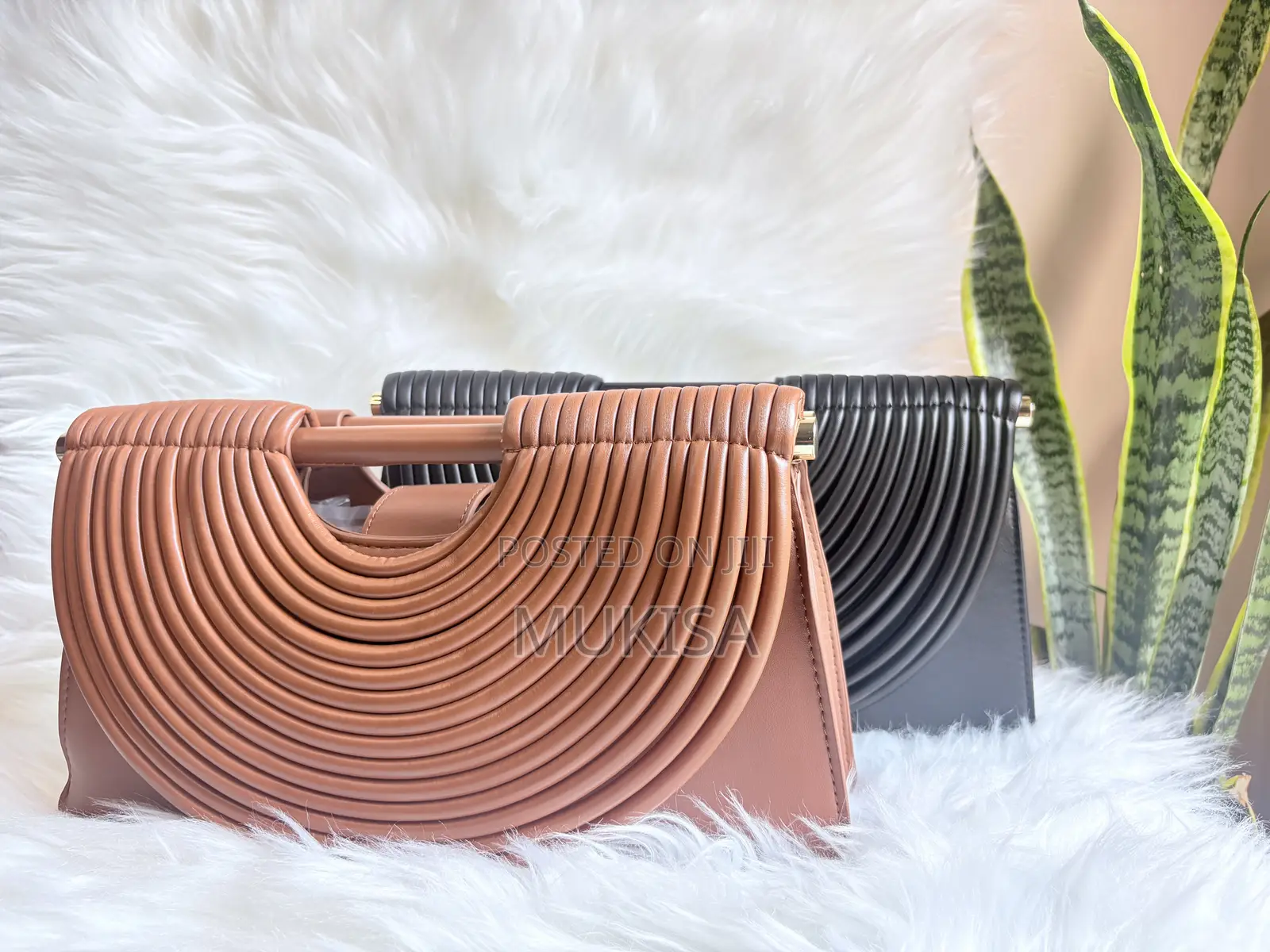 Classic Hand Bag