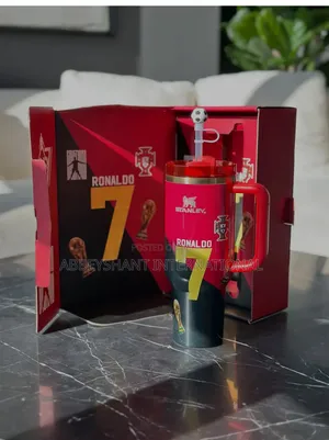 Stanley Cup (CR7) Branded 40 Oz Stanley Quencher H2.0