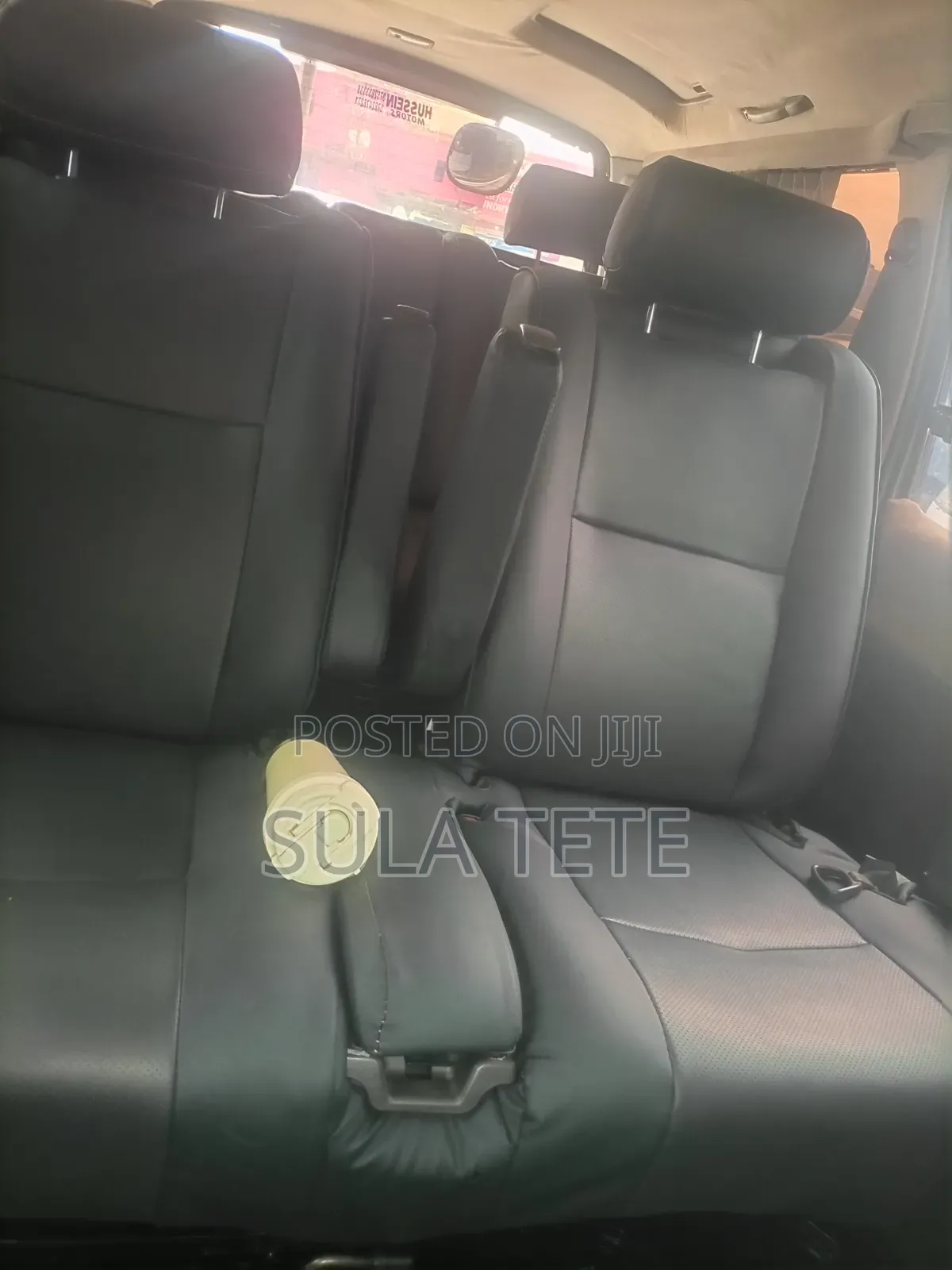 Toyota HiAce 1999 Silver