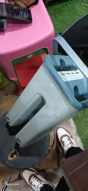 Self-Cleaning Flat Mop and Bucket