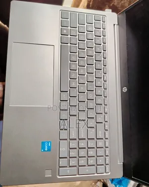 New Laptop HP Pavilion 15 16GB Intel Core i3 SSD 250GB