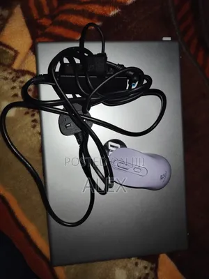 New Laptop HP Pavilion 15 16GB Intel Core i3 SSD 250GB