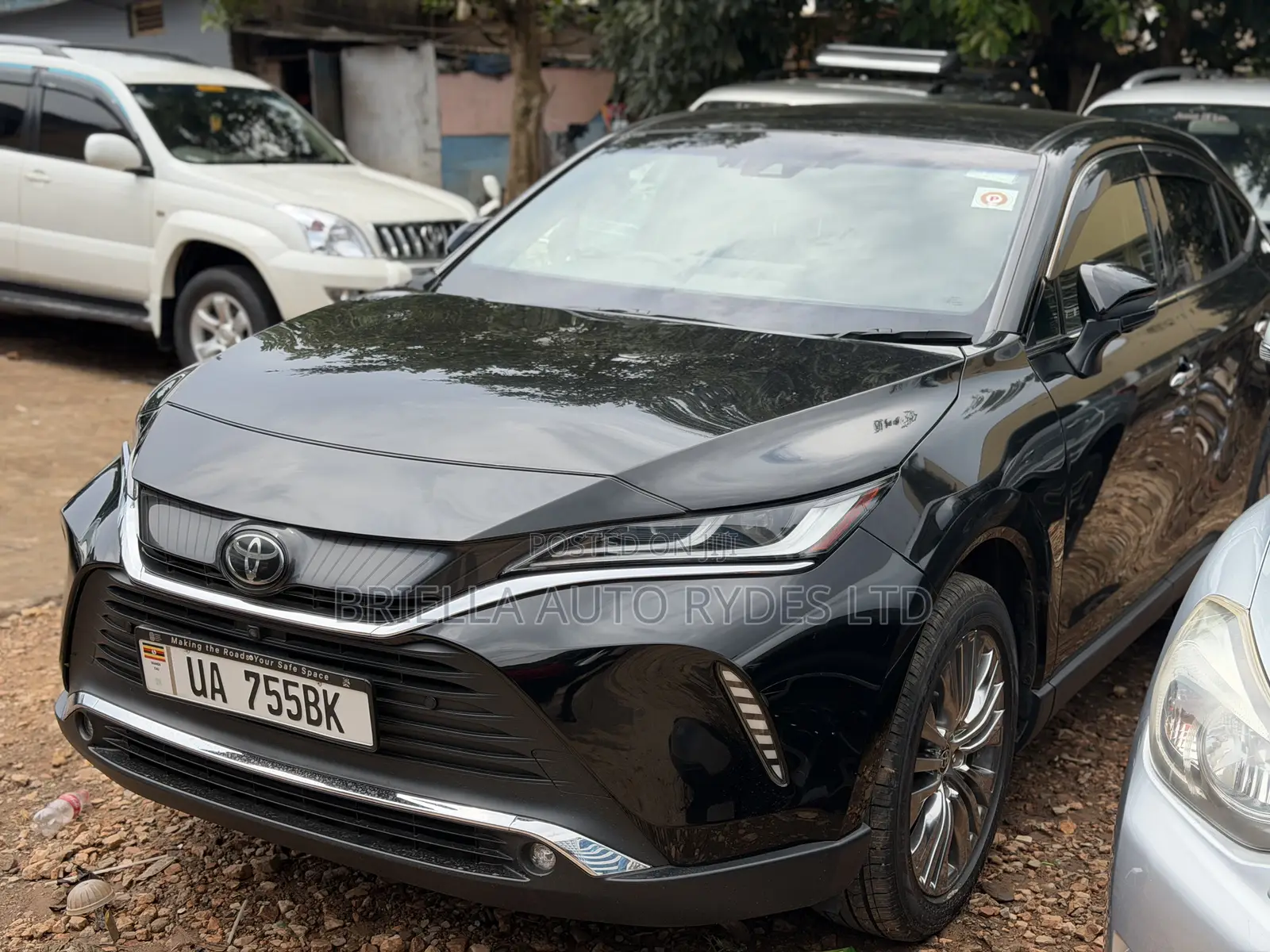 Toyota Harrier 2022 Black